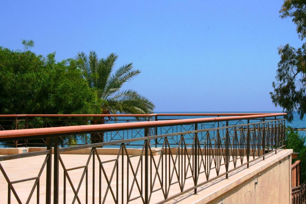 Sunrise Arches Apartments Limasol Kamer foto
